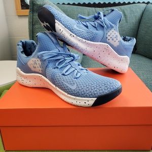 nike free tr8 unc